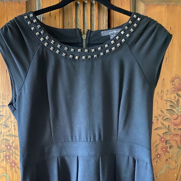 LBD w/Hardware - Picture 2 of 6